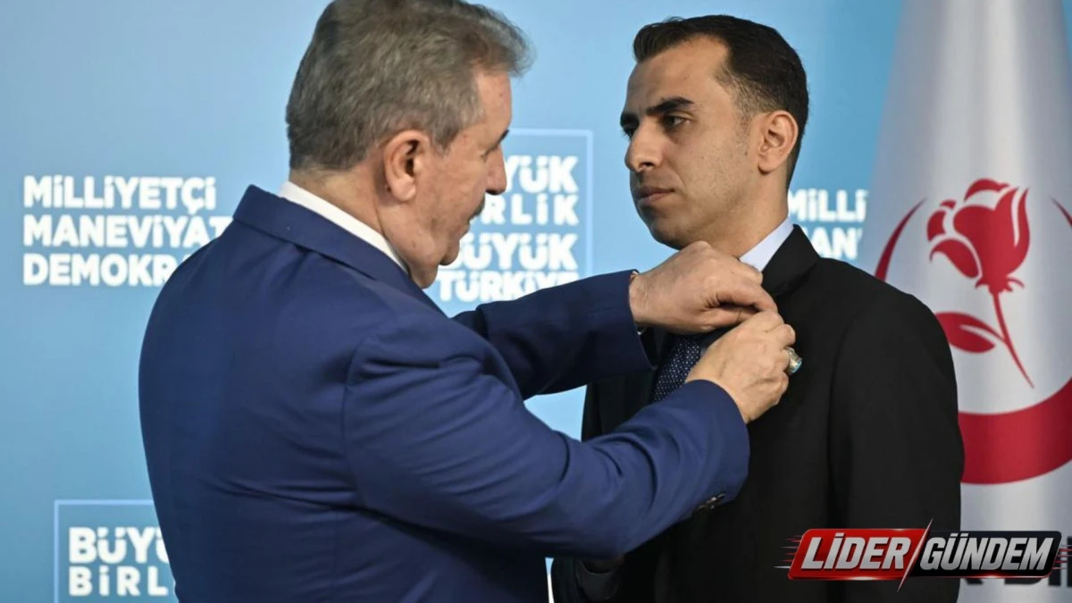 Anahtar Parti'de &uuml;st d&uuml;zey iki istifa! BBP saflarına katıldılar