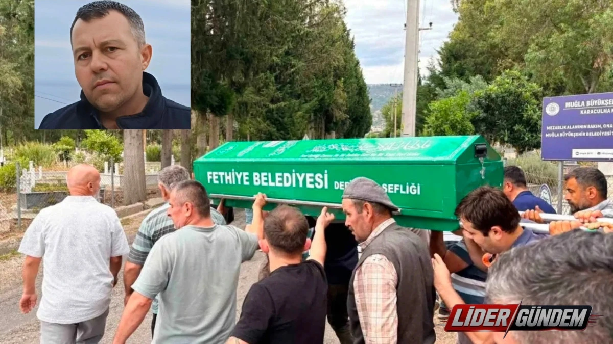 Kapı Gıcırtısı Tartışması Cinayetle Sonu&ccedil;landı: Hayatını Kaybeden Baba Son Yolculuğuna Uğurlandı